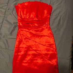 Women’s Red Strapless Dress